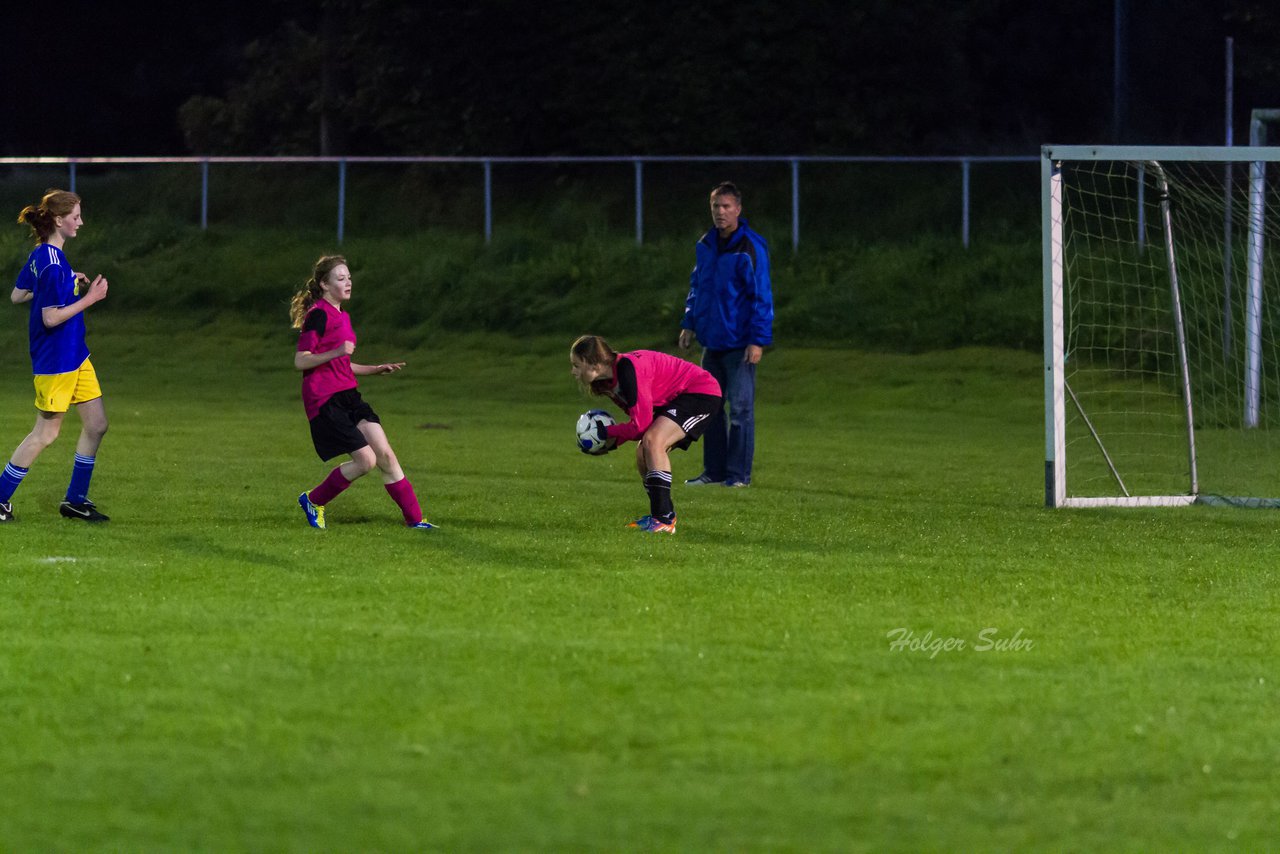 Bild 287 - B-Juniorinnen TSV Gnutz o.W. - SV Wahlstedt : Ergebnis: 1:1